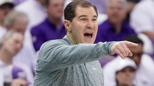 Baylor coach Scott Drew on the sidelines in a game against TCU